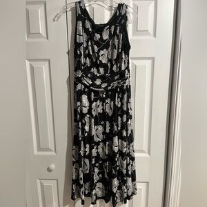 Perceptions Black and White Ruched Wrap Maxi Dress